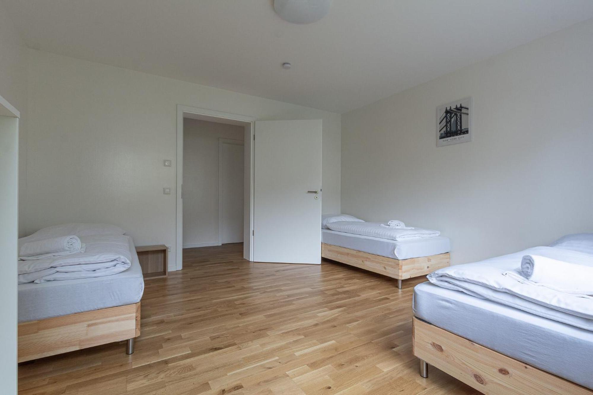 T&K Apartments - Bergisch Gladbach - 3 Comfortable Apartments - 18 Min To Fair Messe Cologne Екстер'єр фото